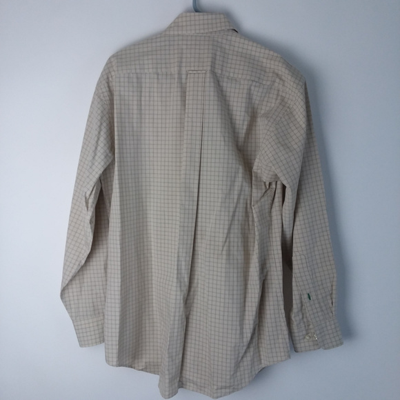 Tommy Hilfiger Men's Sz M Button Down Dress Shirt - Picture 3 of 3